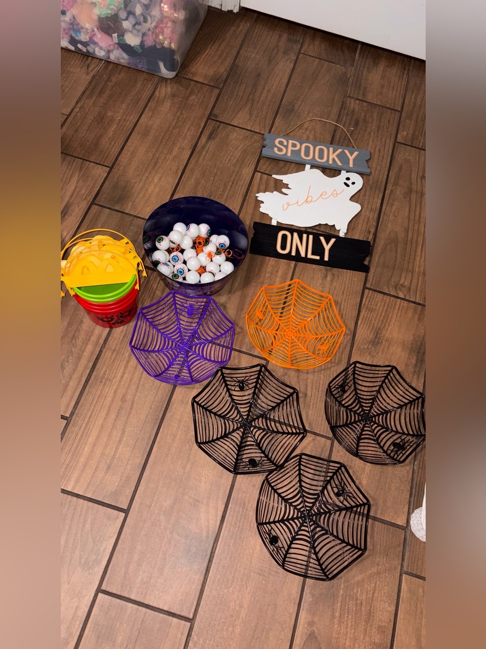 Spokey festive Halloween decor